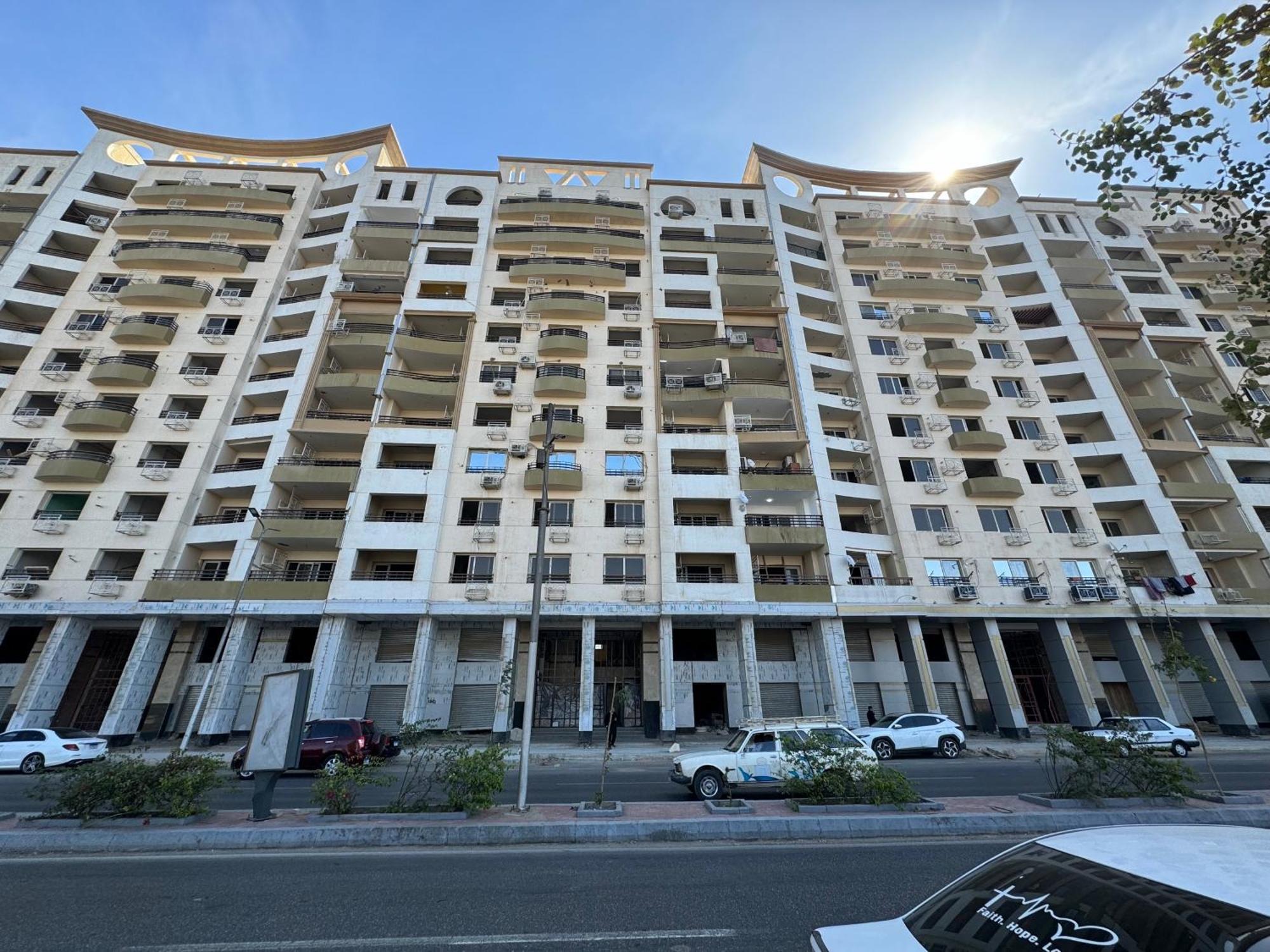Relaxation, Fresh Air, And A Direct View Of The Nile Apartment Naj'al Amrab