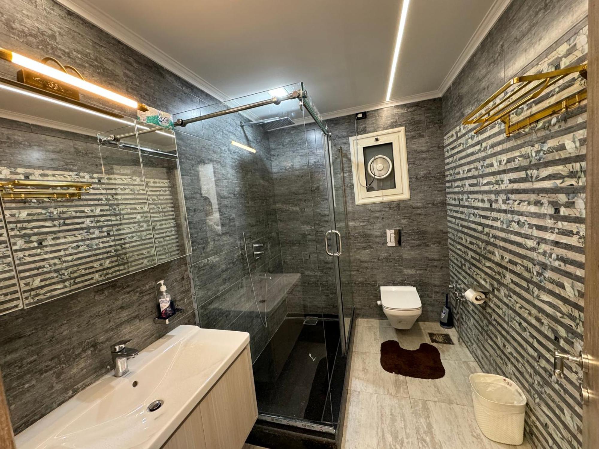 Relaxation, Fresh Air, And A Direct View Of The Nile Apartment Naj'al Amrab